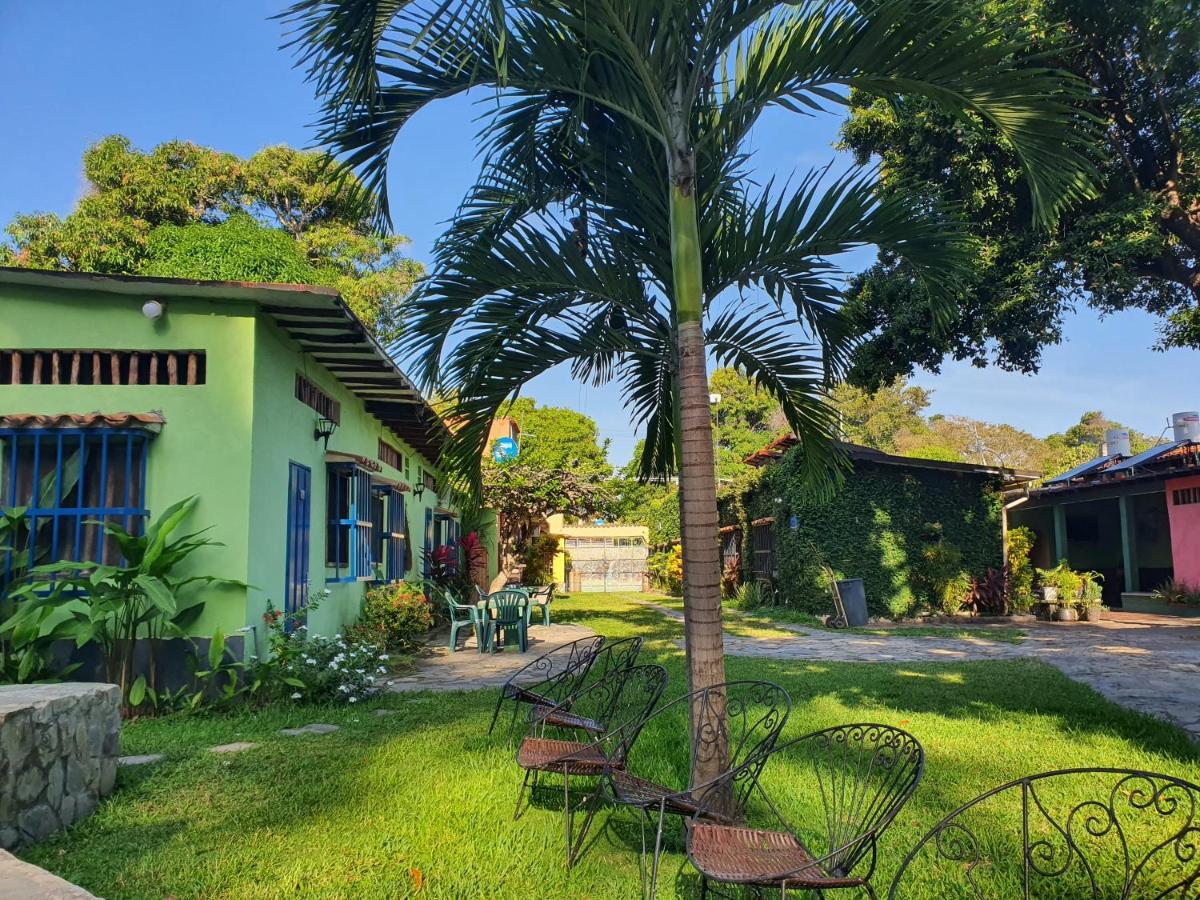 Hostal Nova Colonial Puerto Colombia Bagian luar foto