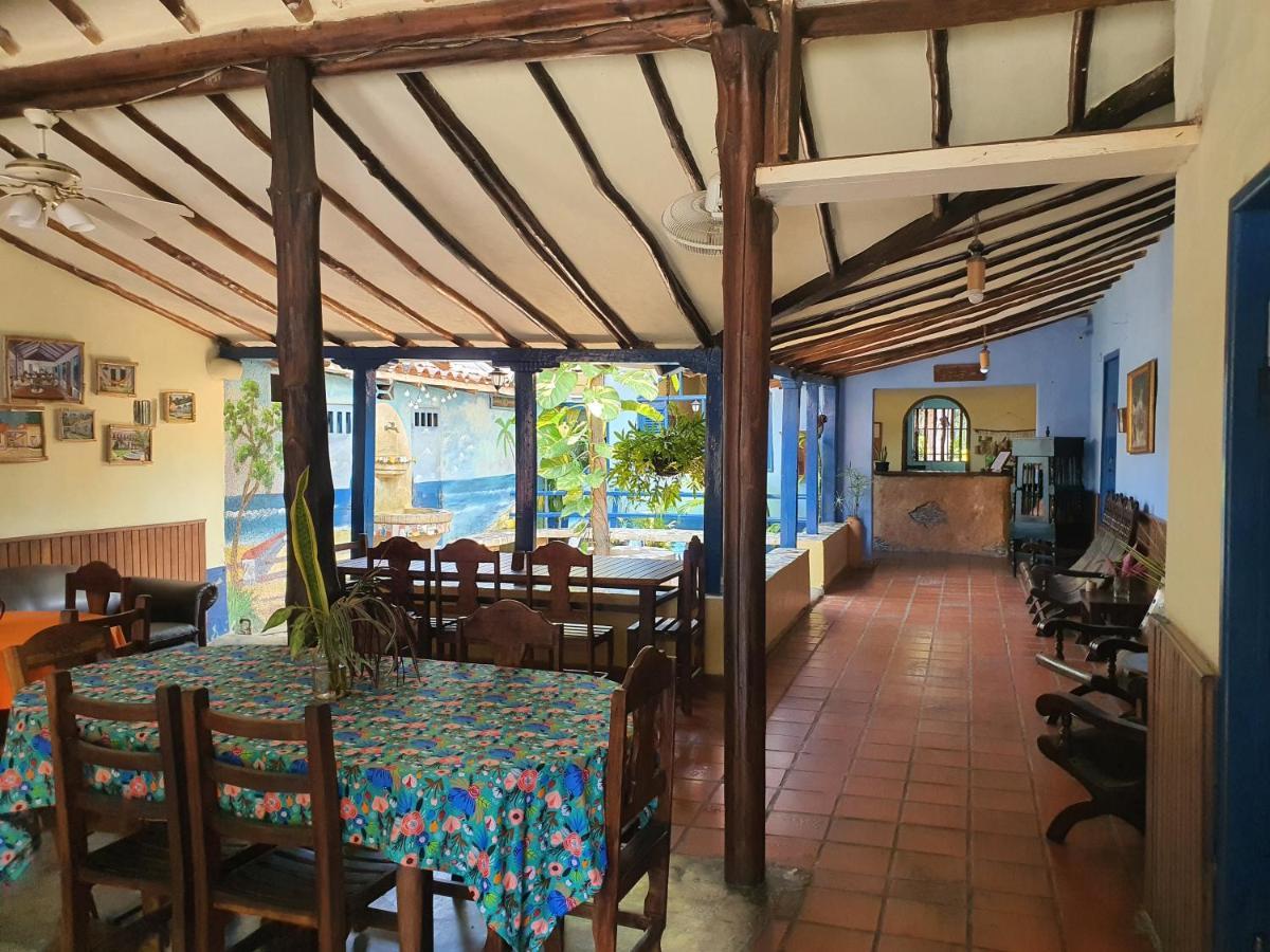 Hostal Nova Colonial Puerto Colombia Bagian luar foto