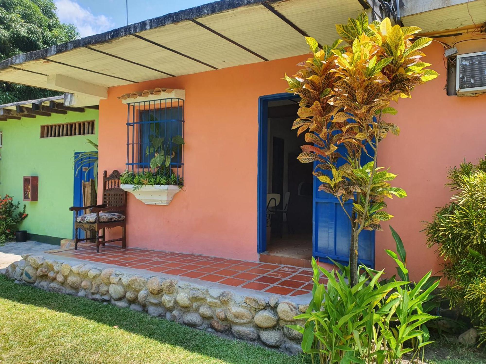 Hostal Nova Colonial Puerto Colombia Ruang foto