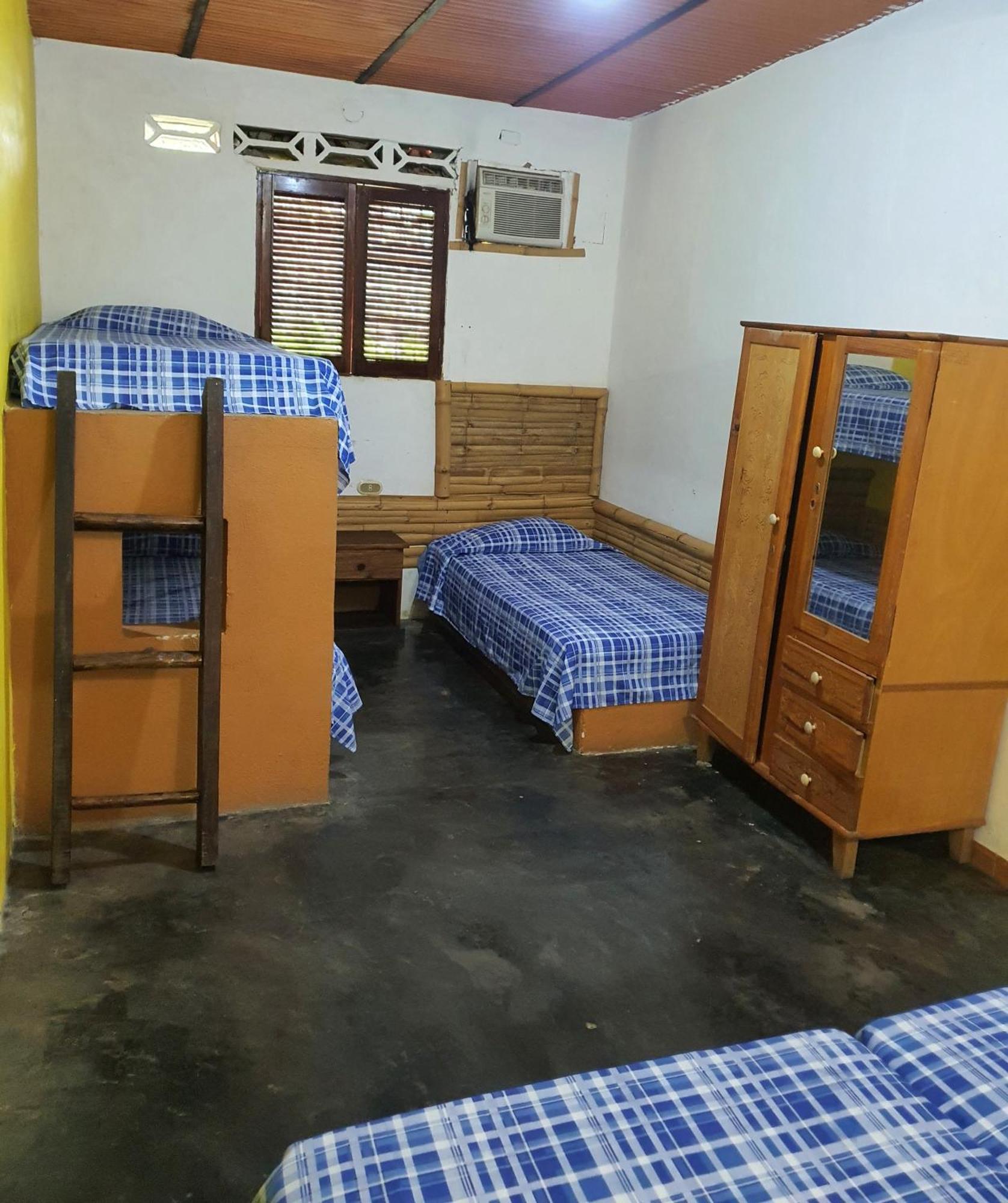 Hostal Nova Colonial Puerto Colombia Ruang foto