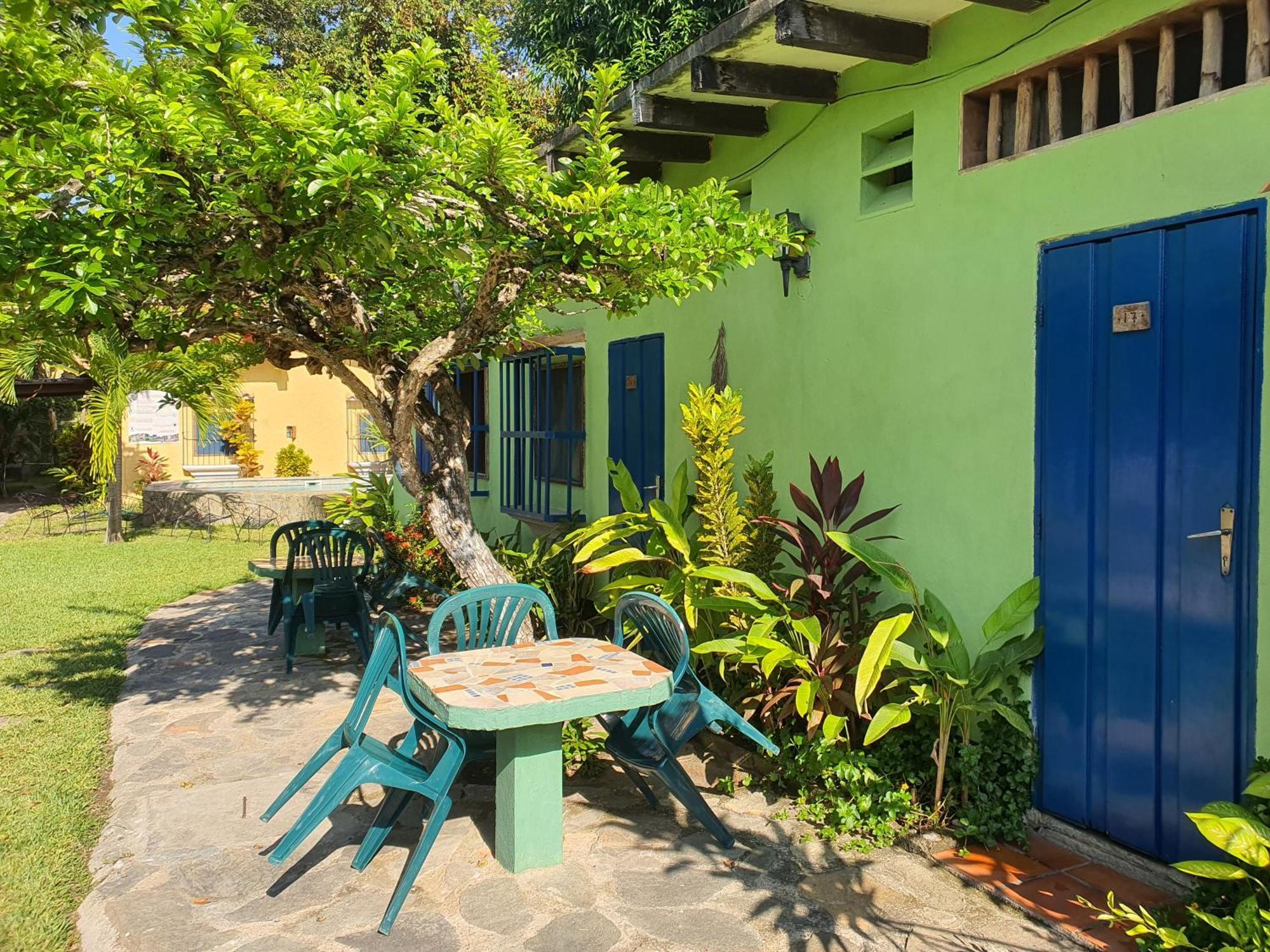 Hostal Nova Colonial Puerto Colombia Ruang foto